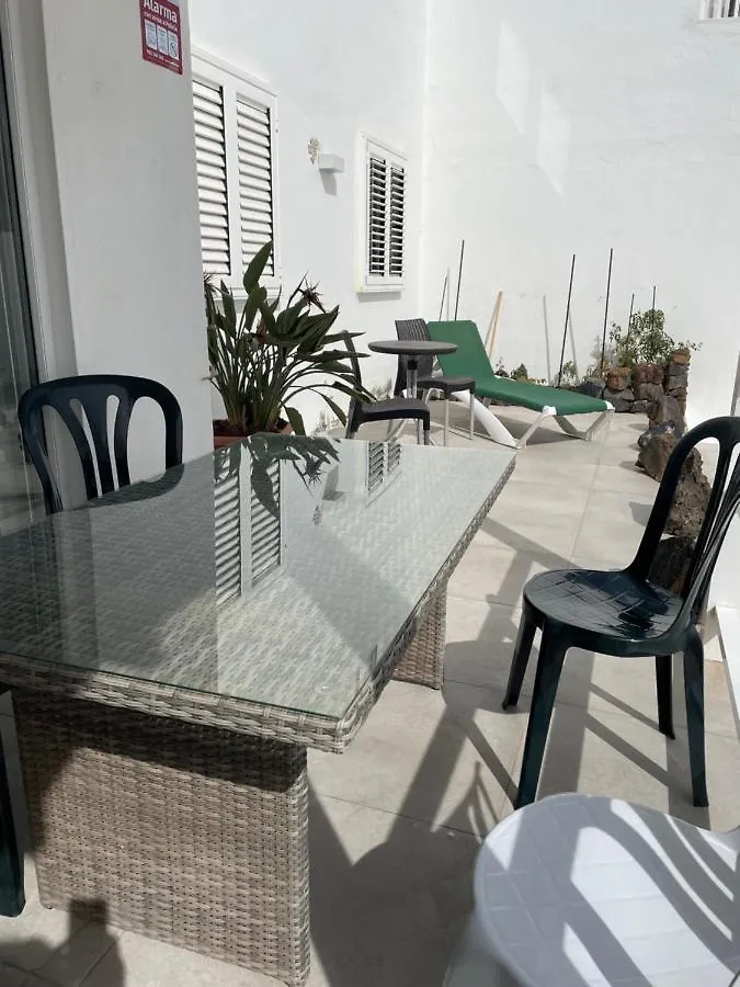 Casa Berni-Las Cucharas Pueblo Marinero Teguise  Apartment